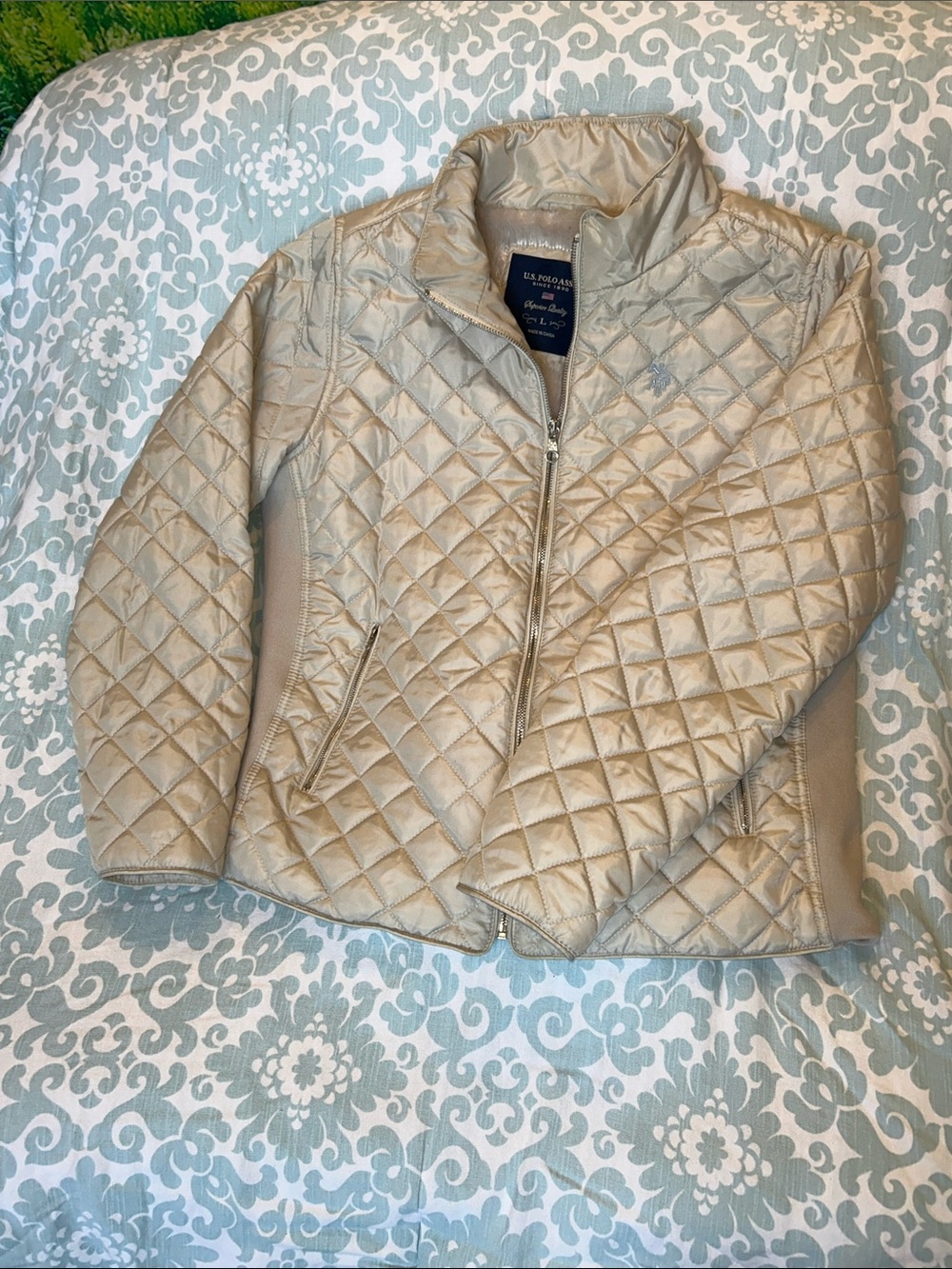 Lauren Ralph Lauren - Large Quilted Moto Puffer Jacket in Champagne